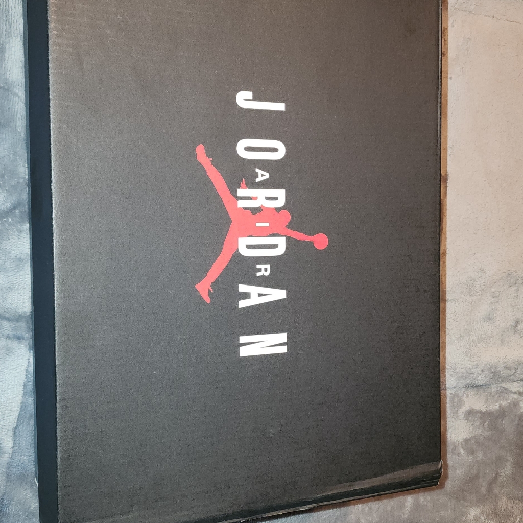 Jordan 11 Cherry 5.5 Y